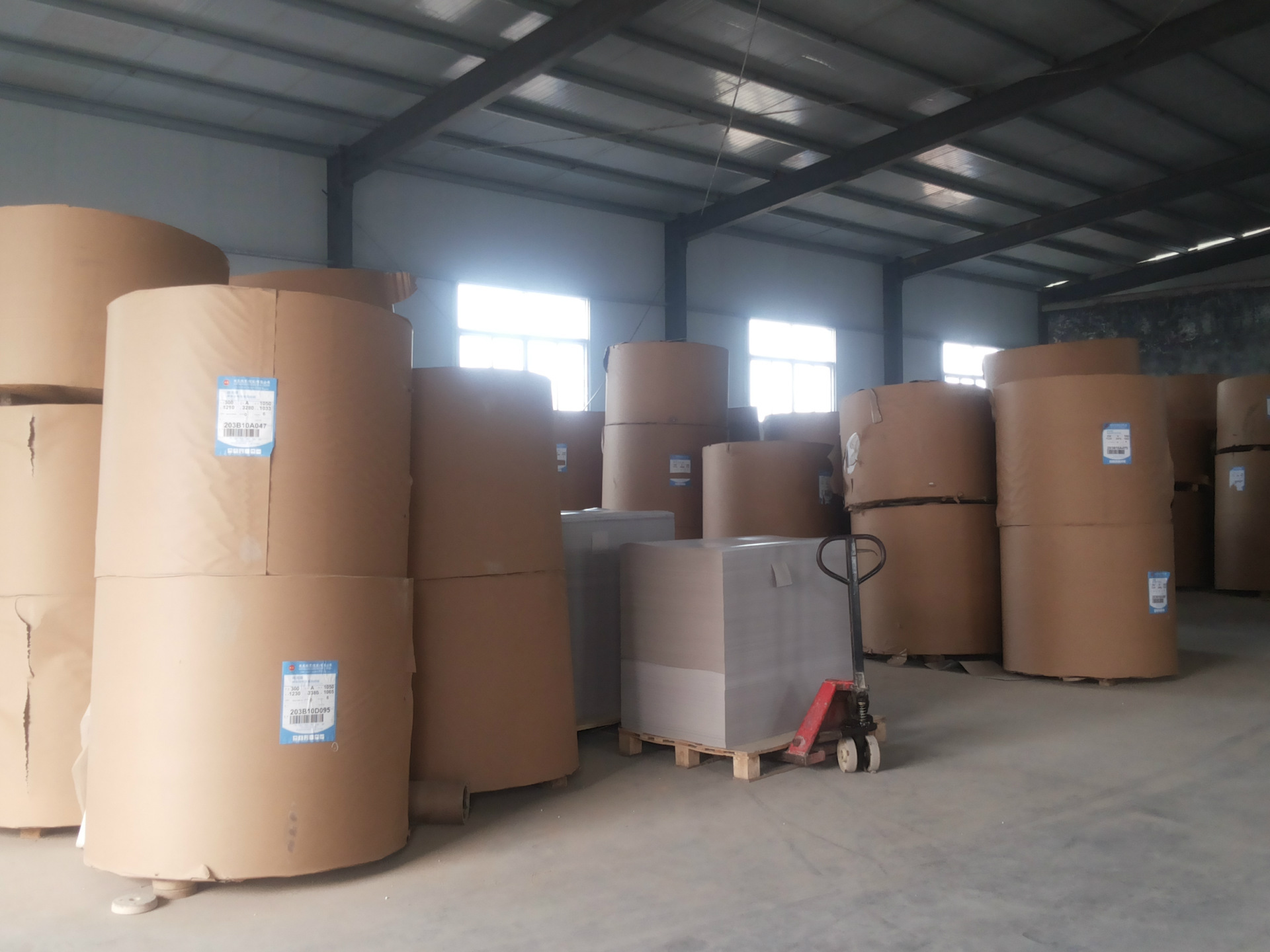 【廠家直銷大量供應包裝印刷用A級白板紙 高品質(zhì)灰底白板紙包裝用紙】價格,廠家,圖片,黃紙板,聊城市宏發(fā)包裝裝璜有限公司-馬可波羅網(wǎng)